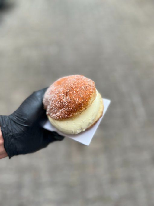 LE BEIGNET À LA CRÈME DIPLOMATE VANILLE*